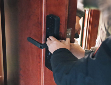 滦县24小时上门开锁公司